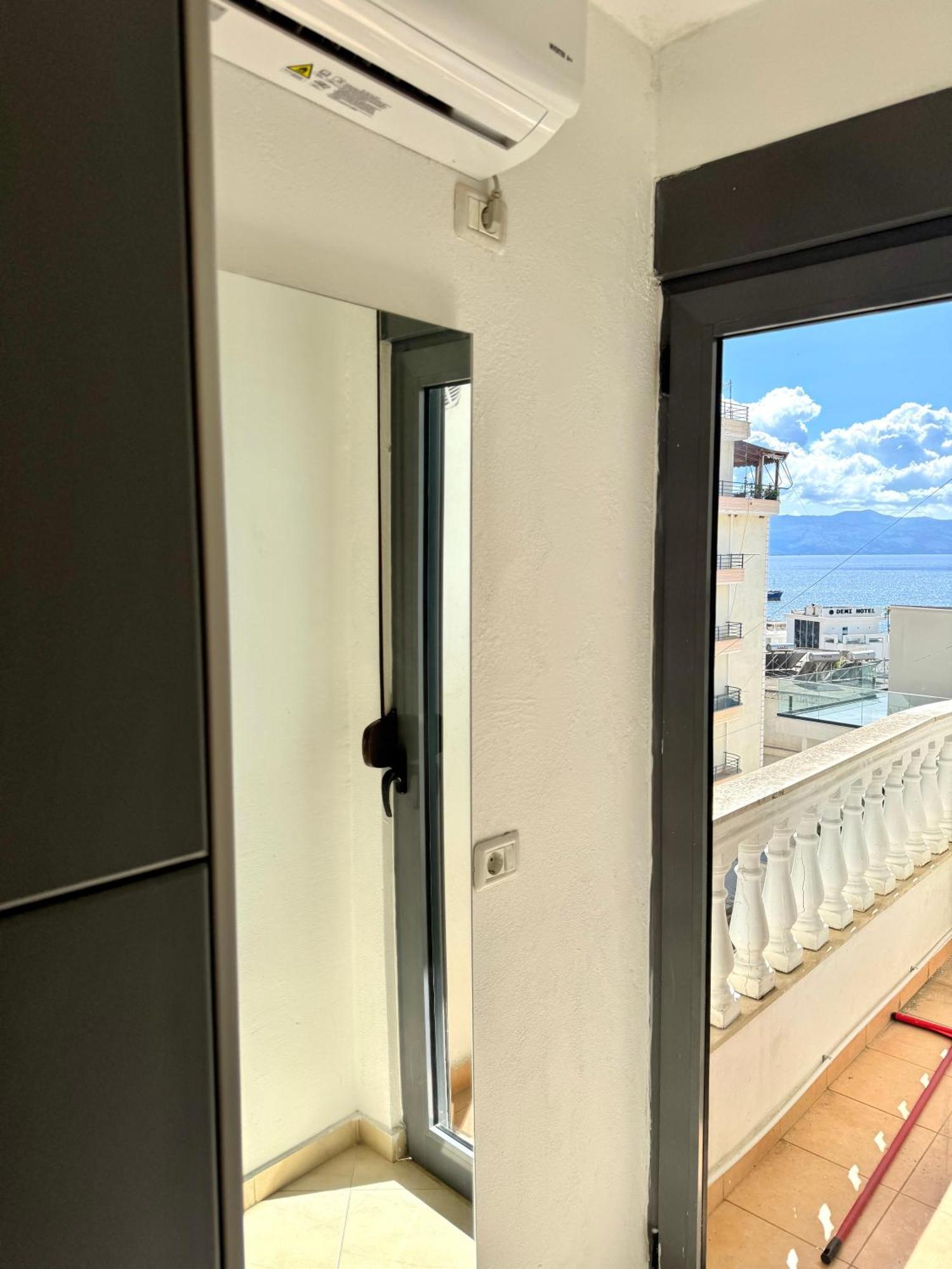 Sun & Sea Apartment Saranda Dış mekan fotoğraf